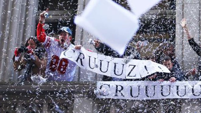 Victor Cruz parade.jpg
